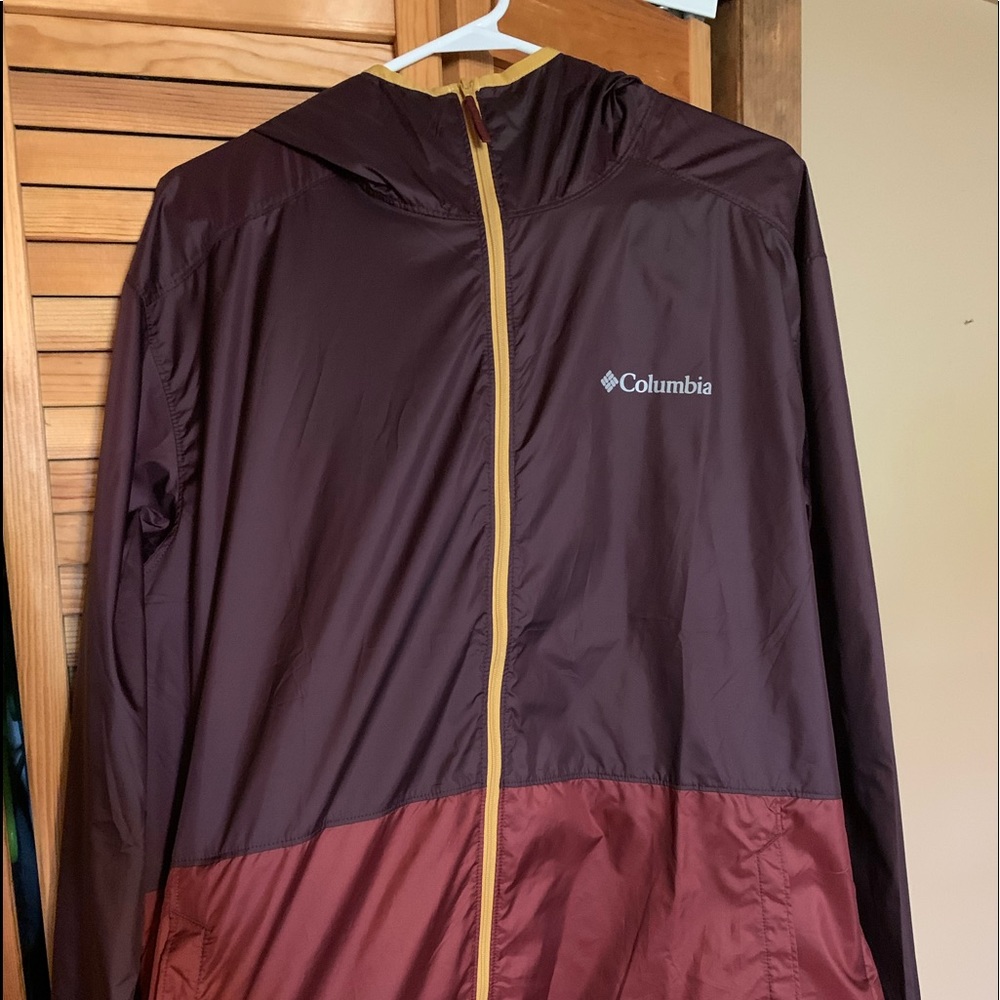Columbia rain jacket